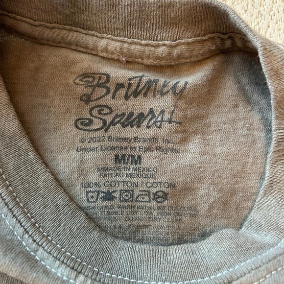 Britney Spears Tee – Light Olive Green – Great Condition! Size M - Picture 3 of 4